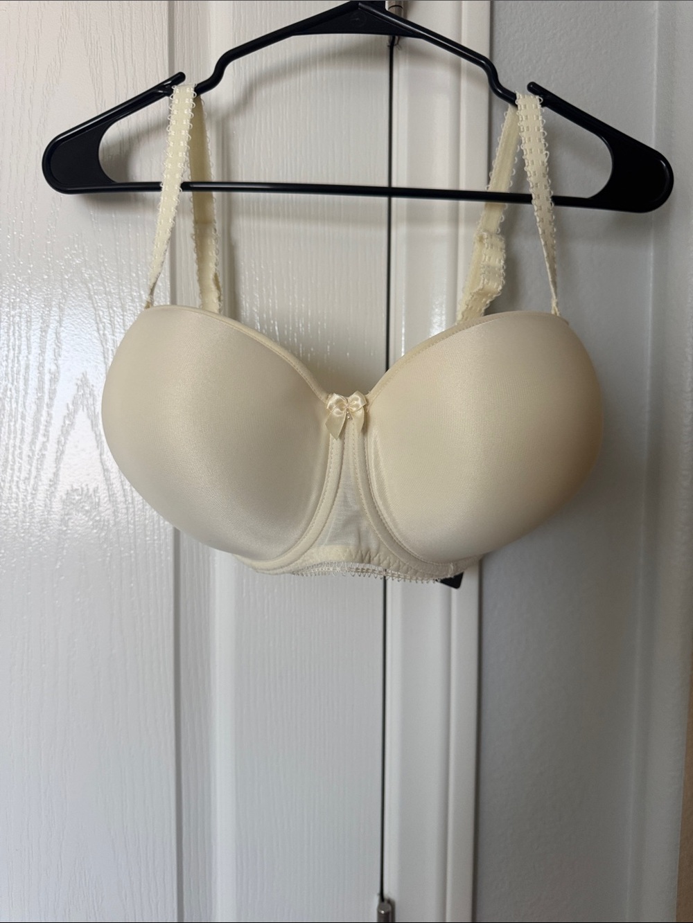 Fantasie Ivory Molded Underwire T-Shirt Bra US 30G